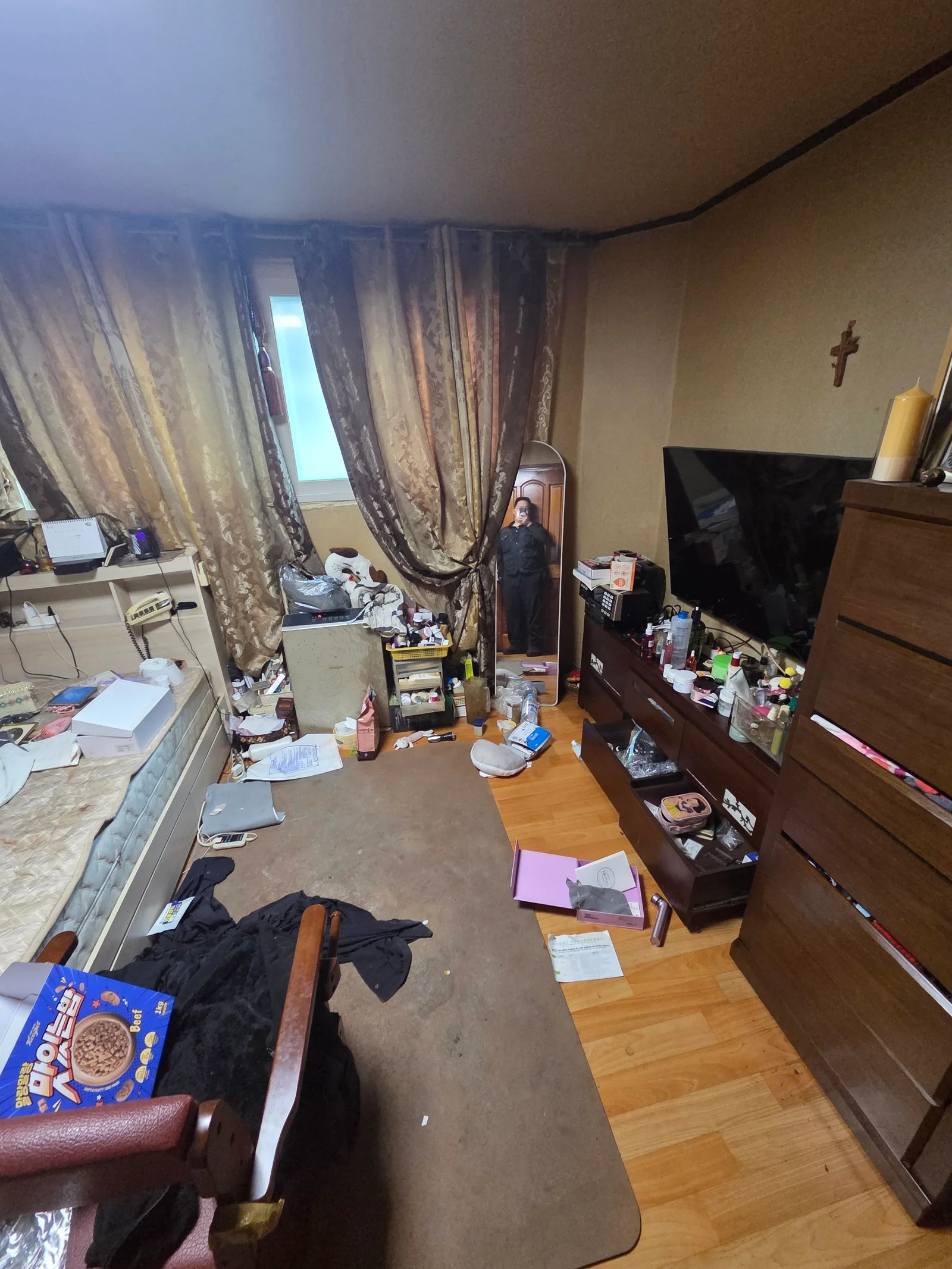 북구 고성동 고독사 청소, 의뢰 전 알아둘 보호·복구 절차 | HJ클린 현장 작업 사진 - HJ클린