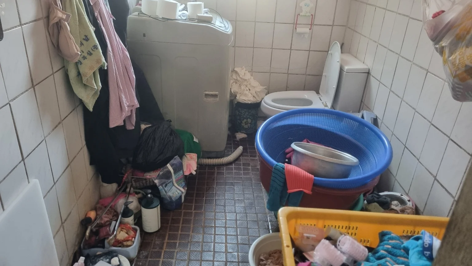 경산시 자인면 고독사 청소 전문 서비스 현장 작업 사진 - HJ클린